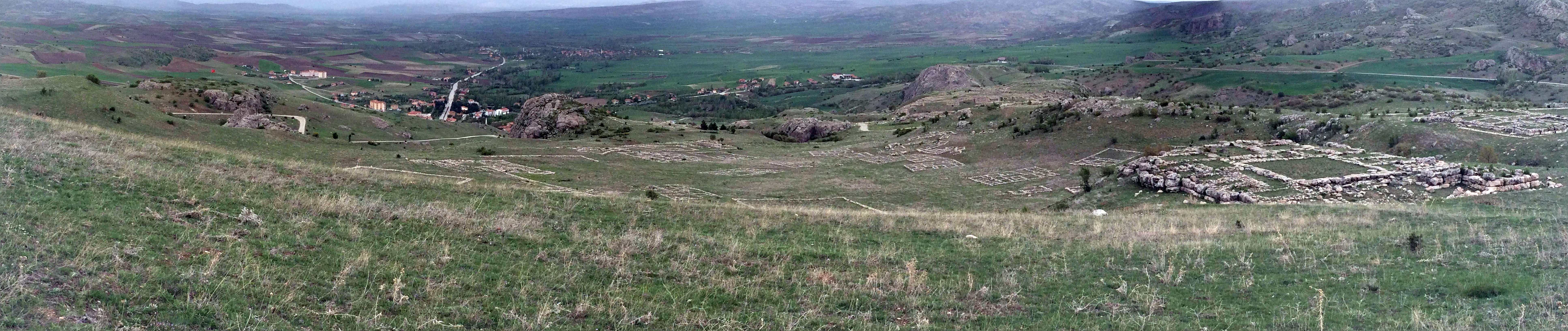 Hattuša panorama; regional context